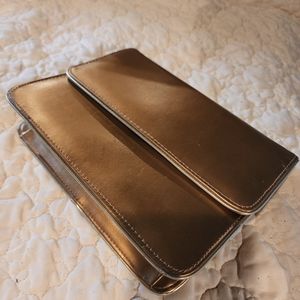 Clutch purse